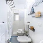 Apartmán Guesthost - Bright And In *